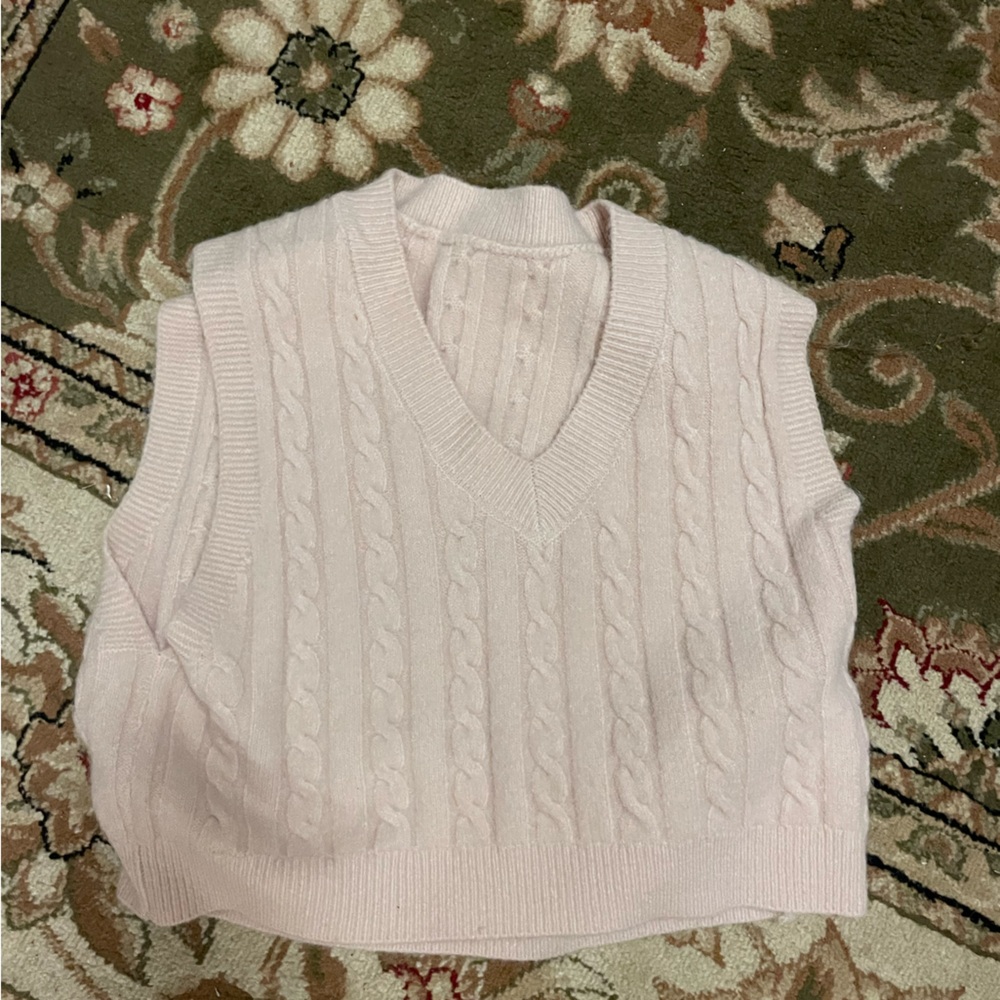 Cropped cozy sweater vest